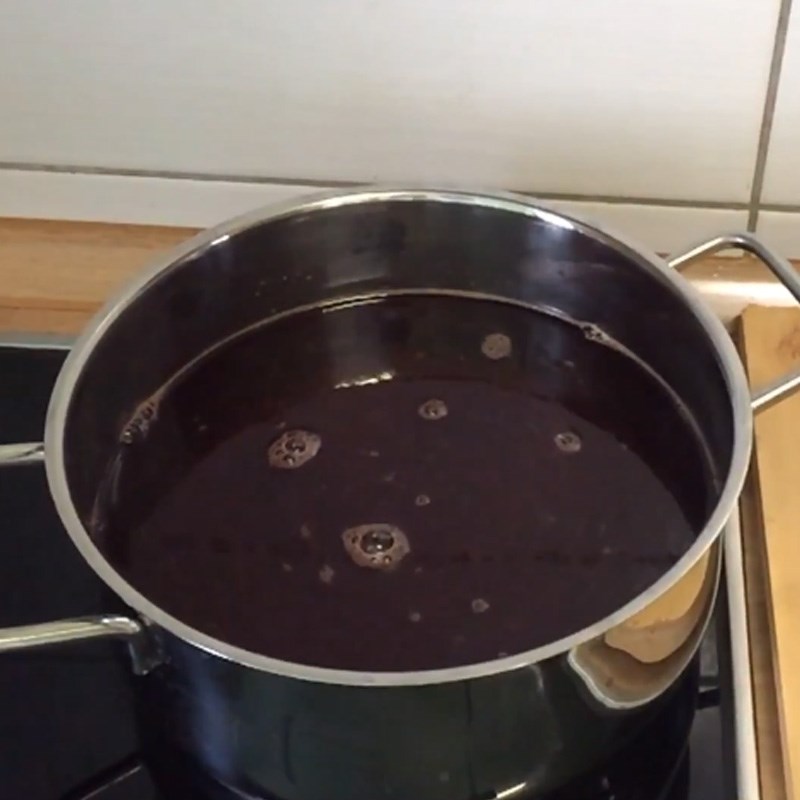 Step 3 Cook syrup Strawberry syrup