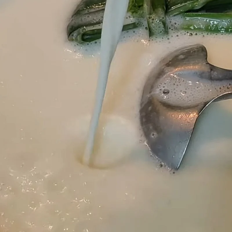 Step 4 Cooking potato milk Potato milk