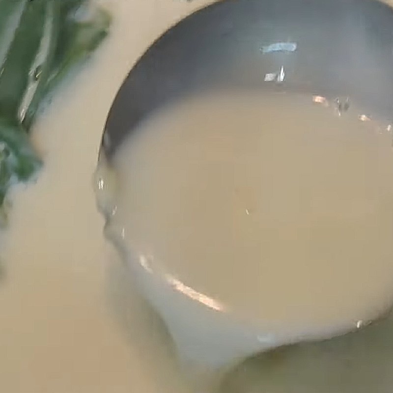 Step 4 Cooking potato milk Potato milk