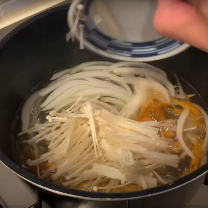 Step 2 Cooking miso egg soup Miso egg soup