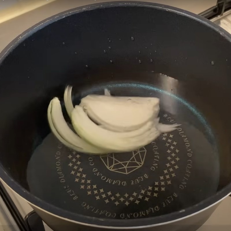 Step 2 Cook Tomato Miso Soup
