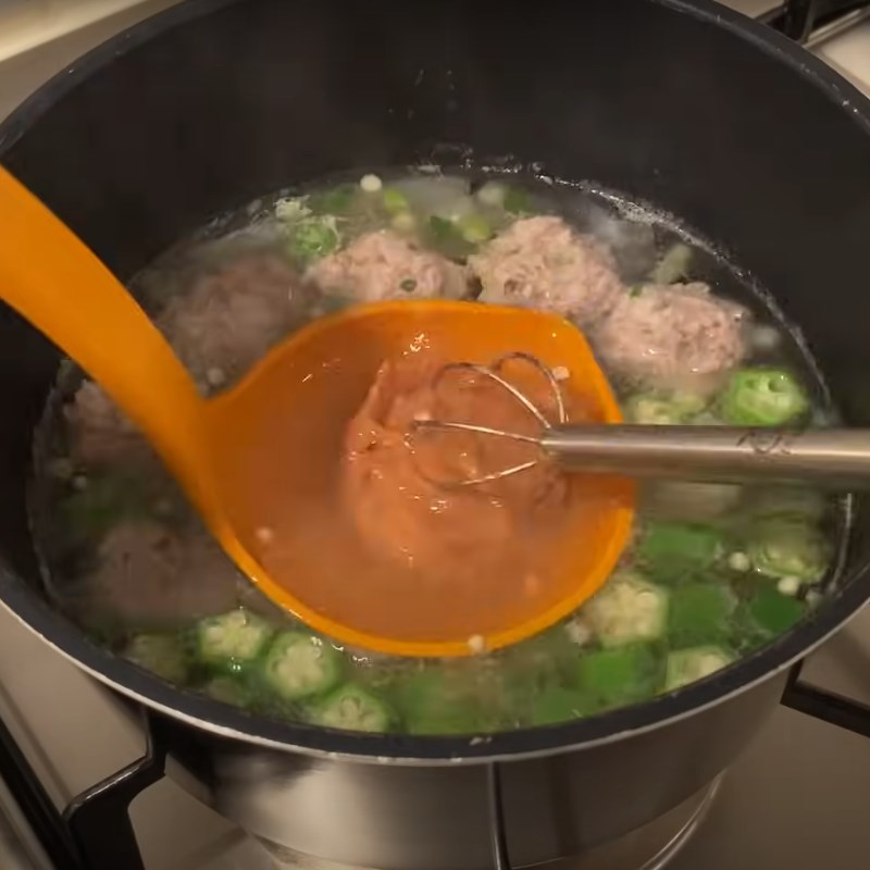 Step 3 Cooking miso soup with meatballs Miso meatball soup