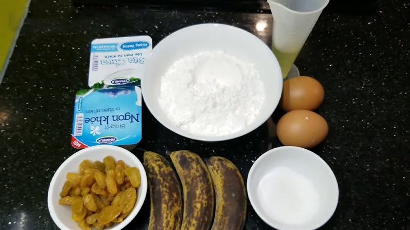 Ingredients for banana yogurt cake made in an air fryer