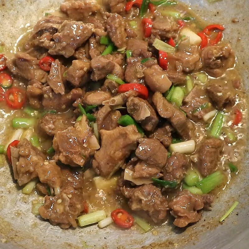 Step 4 Braised duck Duck braised with beer