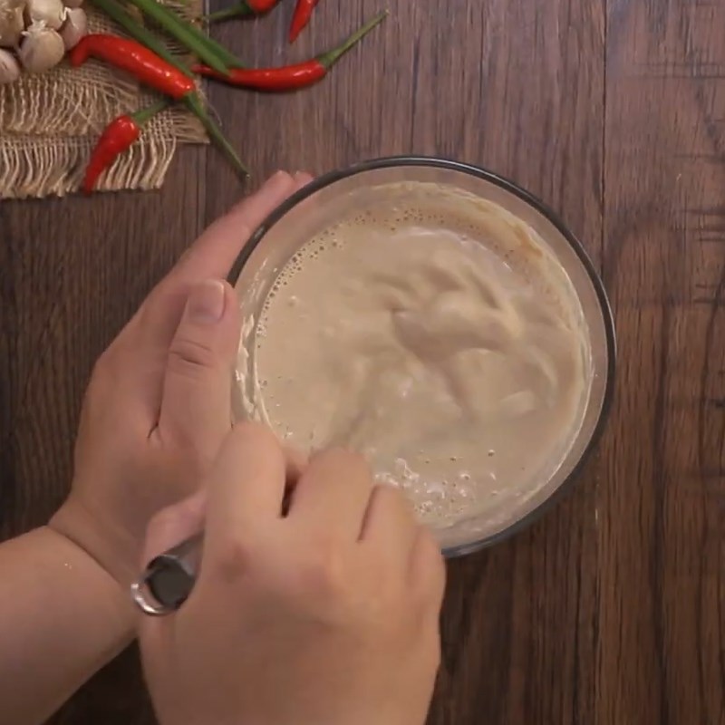 Step 2 Mix the batter Fried duck eggs with fish sauce