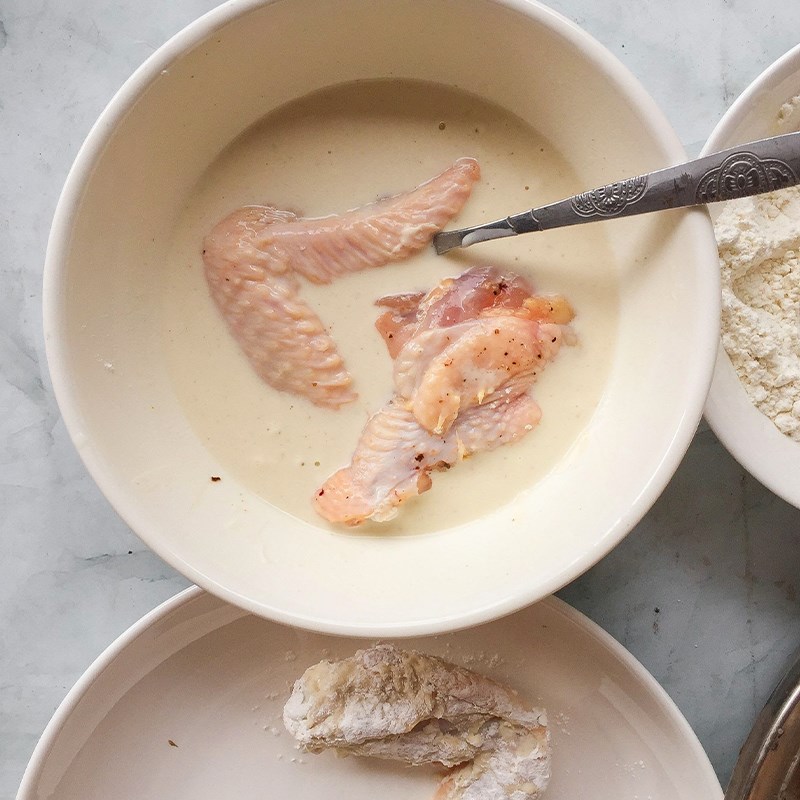 Step 2 Mix the chicken batter Spicy H&S fried chicken