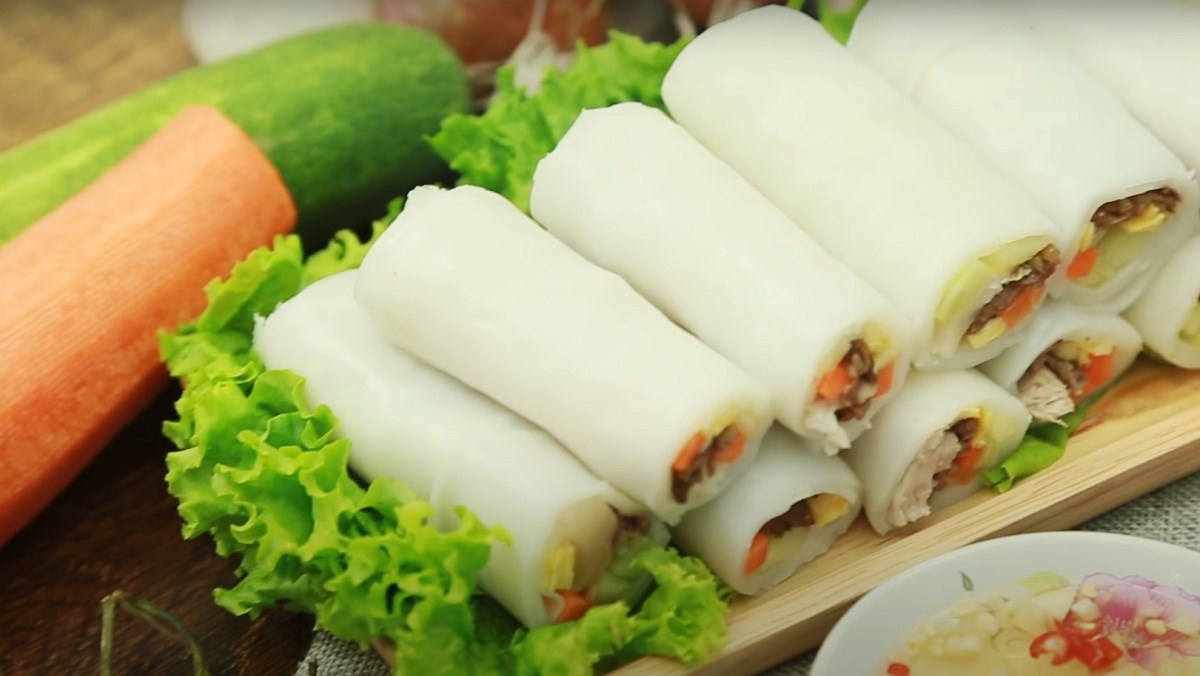 2 Unique and Delicious Ways to Make Mixed and Colorful Pho Rolls 2 Mixed Spring Rolls