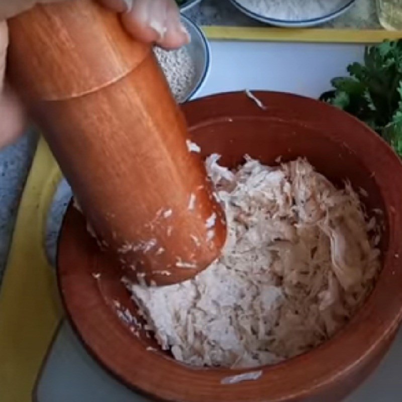Step 2 Make the filling for stuffed bitter gourd with vegetarian meat