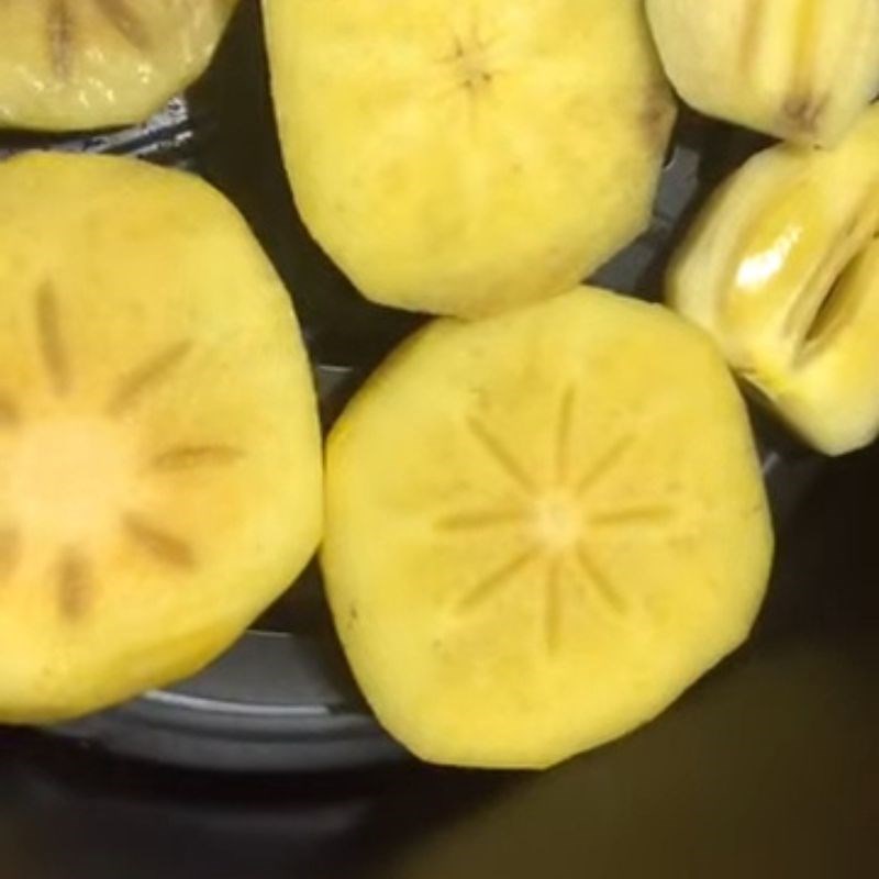 Step 3 Dehydrating Persimmons Dried Persimmons with an Air Fryer