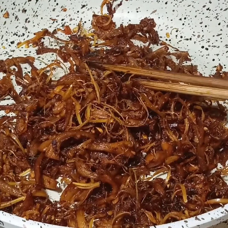 Step 5 Drying beef Vegetarian beef from mushroom legs