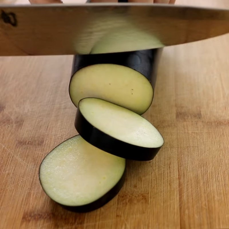 Step 1 Preparing the eggplant for Crispy Eggplant with Sesame