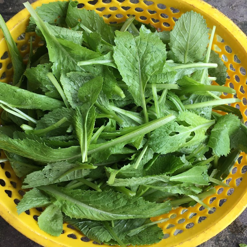 Step 1 Prepare the ingredients for Fresh Shrimp and Mustard Greens Soup