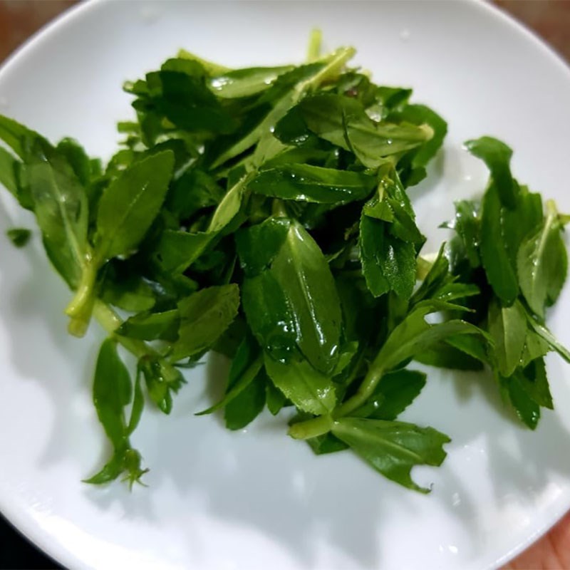 Step 2 Prepare other ingredients Water Spinach and Taro Soup with Crab
