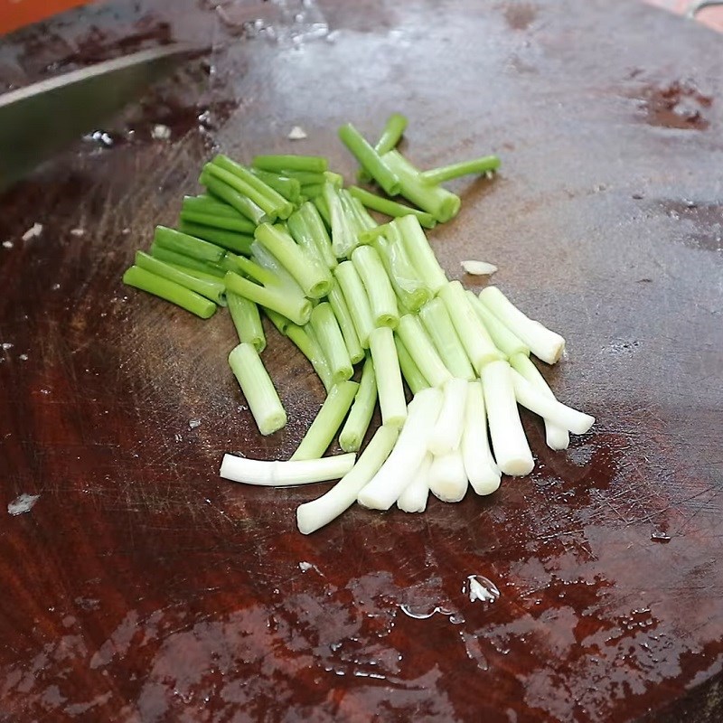 Step 2 Prepare other ingredients Beer-braised Duck