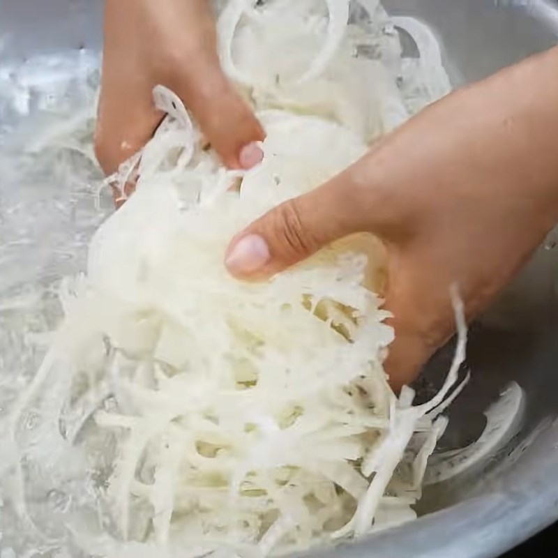 Step 1 Prepare the banana tree for Sour Soup with Dried Dory Fish and Grated Banana