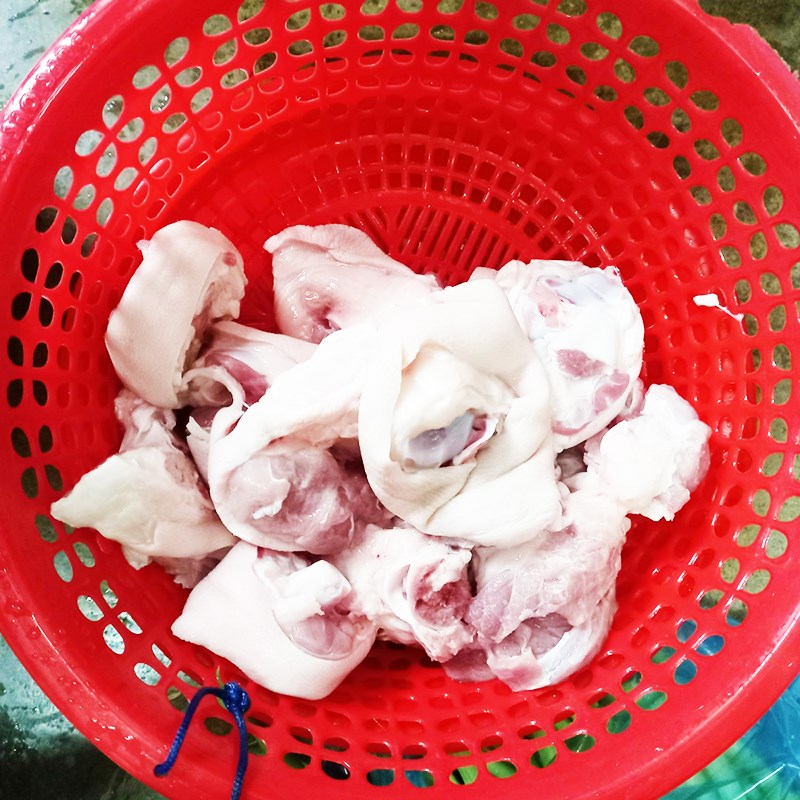 Step 1 Prepare the pork hock Pork Hock with Coconut Water