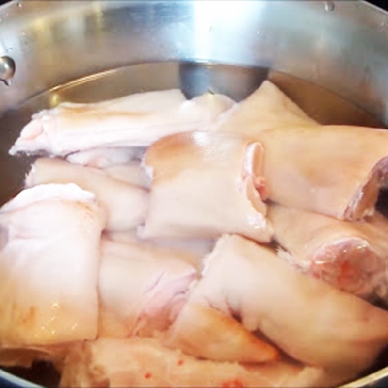 Step 1 Prepare the pork hock Pork Hock with Coconut Water