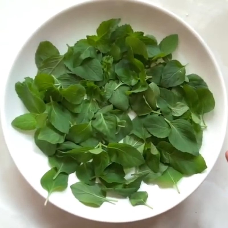 Step 1 Prepare mint leaves for mint tea