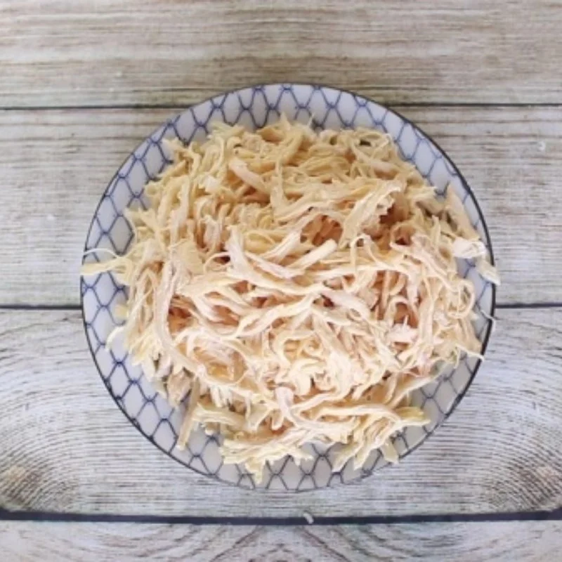 Step 2 Prepare, boil and shred chicken Spicy shredded chicken using an oven