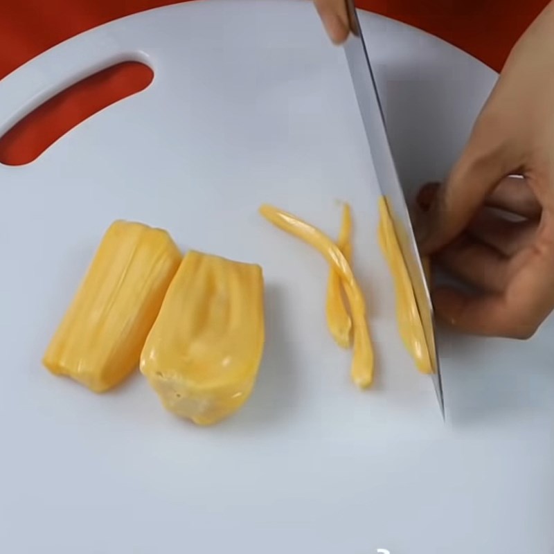 Step 1 Prepare the Jackfruit Jackfruit Ice Cream using a Blender