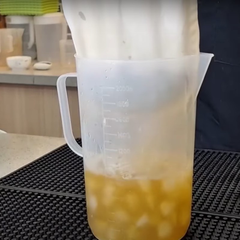 Step 1 Prepare the Ingredients for Hand-Crafted Lemon Tea