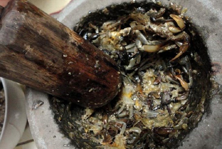 Step 1 Prepare the ingredients for Mud Crab Porridge