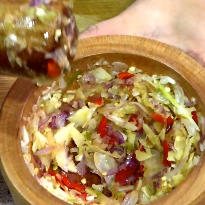 Step 1 Prepare the ingredients for braised snakehead fish
