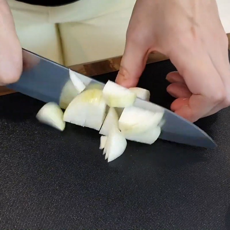 Step 1 Prepare the ingredients for Korean Fish Cake Soup