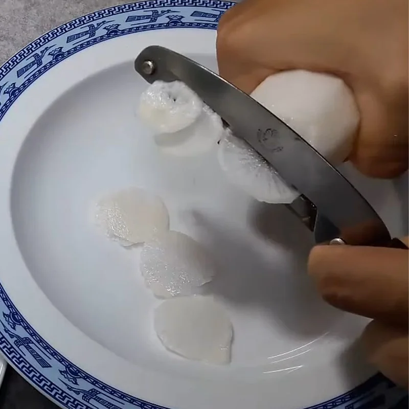 Step 1 Preparing the ingredients for White Radish Salad