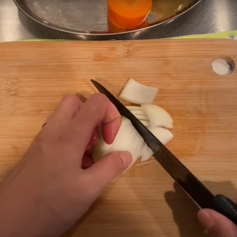 Step 1 Prepare the Ingredients for Fresh Milk Miso Soup
