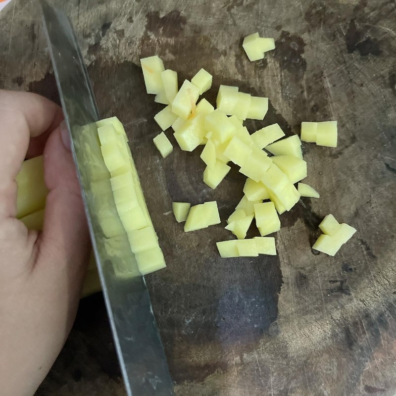Step 1 Prepare the ingredients for traditional Russian Salad