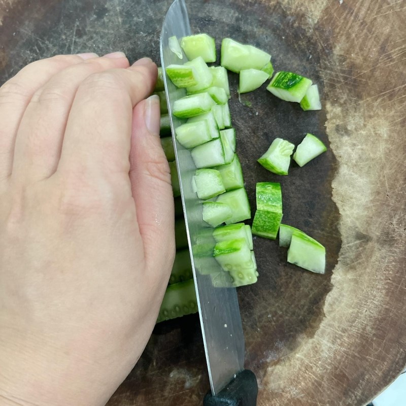 Step 1 Prepare the ingredients for traditional Russian Salad