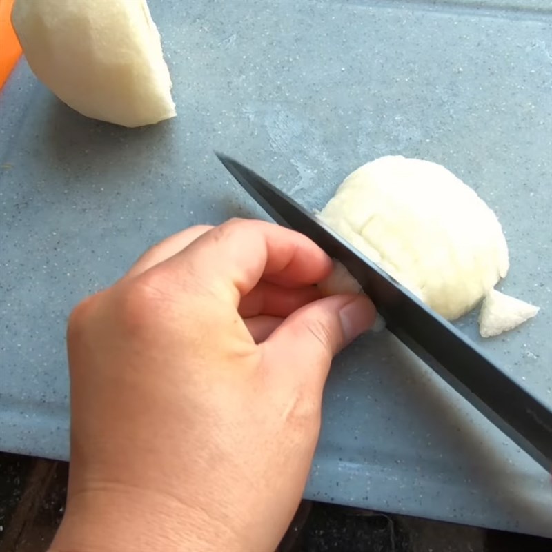 Step 1 Prepare Ingredients for Pear Lemon Lemongrass Juice