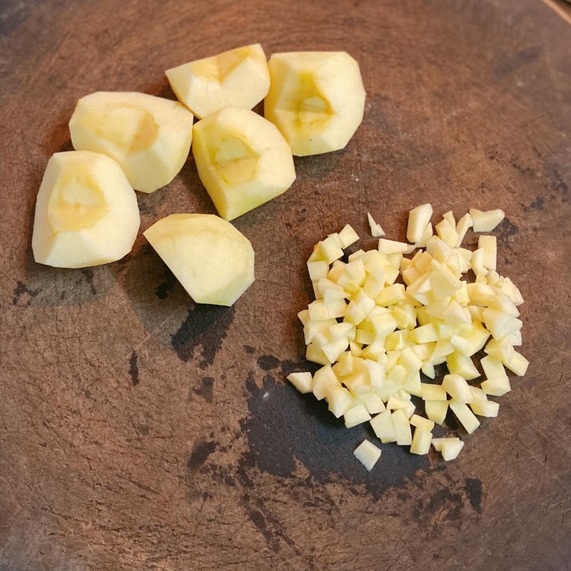 Step 2 Prepare the apples for Traditional Baked Apple Pie