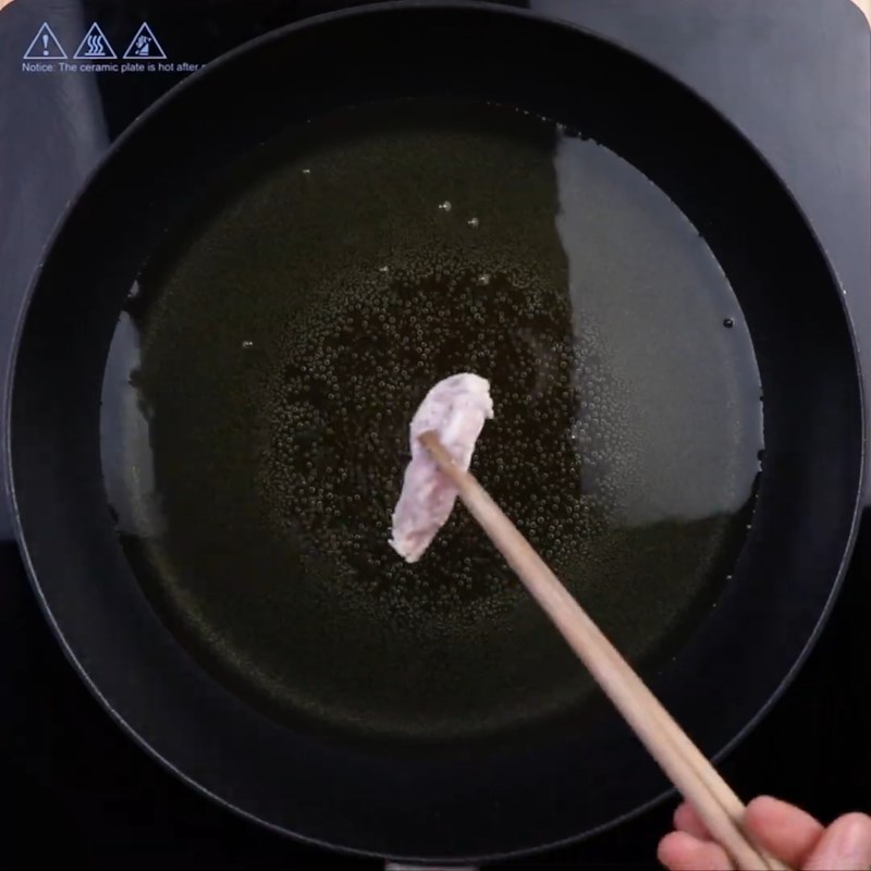 Step 1 Prepare pork Pork stir-fried with pineapple