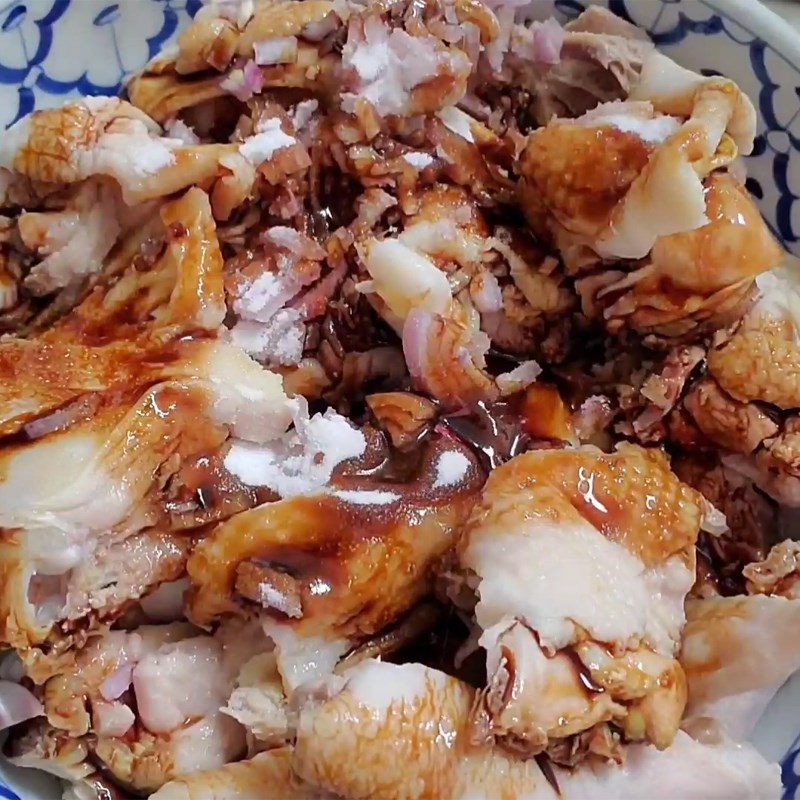 Step 1 Prepare and Marinate the Chicken Stewed Chicken with Red Beans