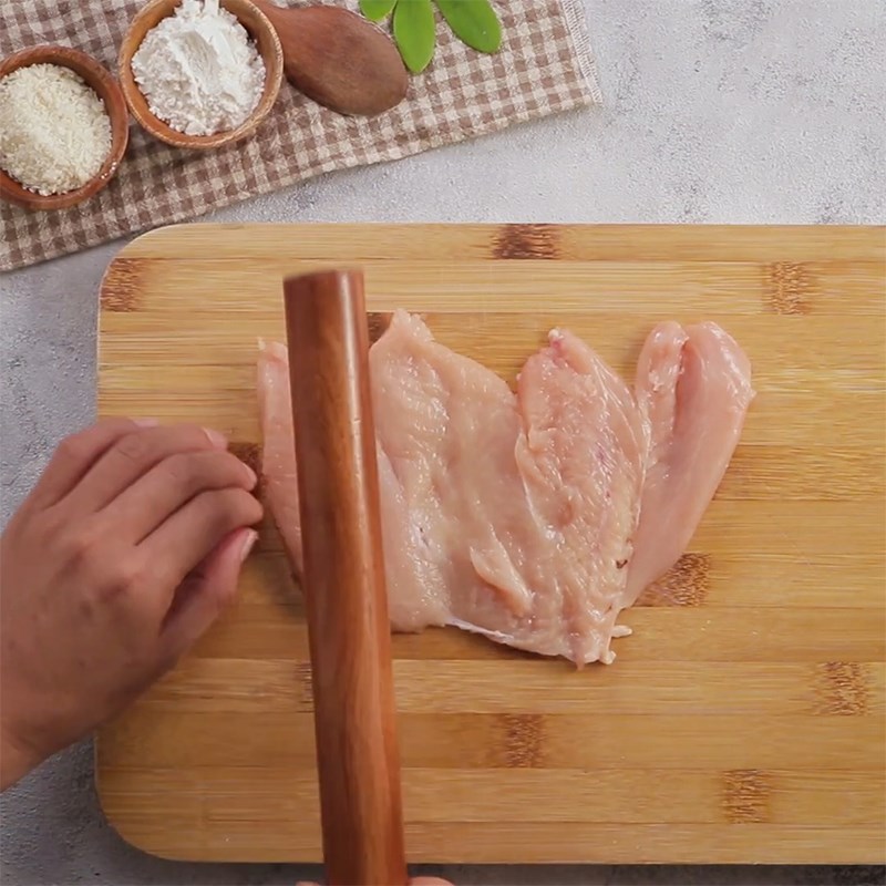 Step 1 Prepare and Marinate the Chicken Breast Pan-Seared Chicken Breast with Bechamel Sauce