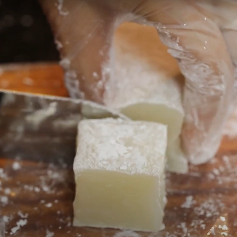 Step 5 Shaping traditional pink cake