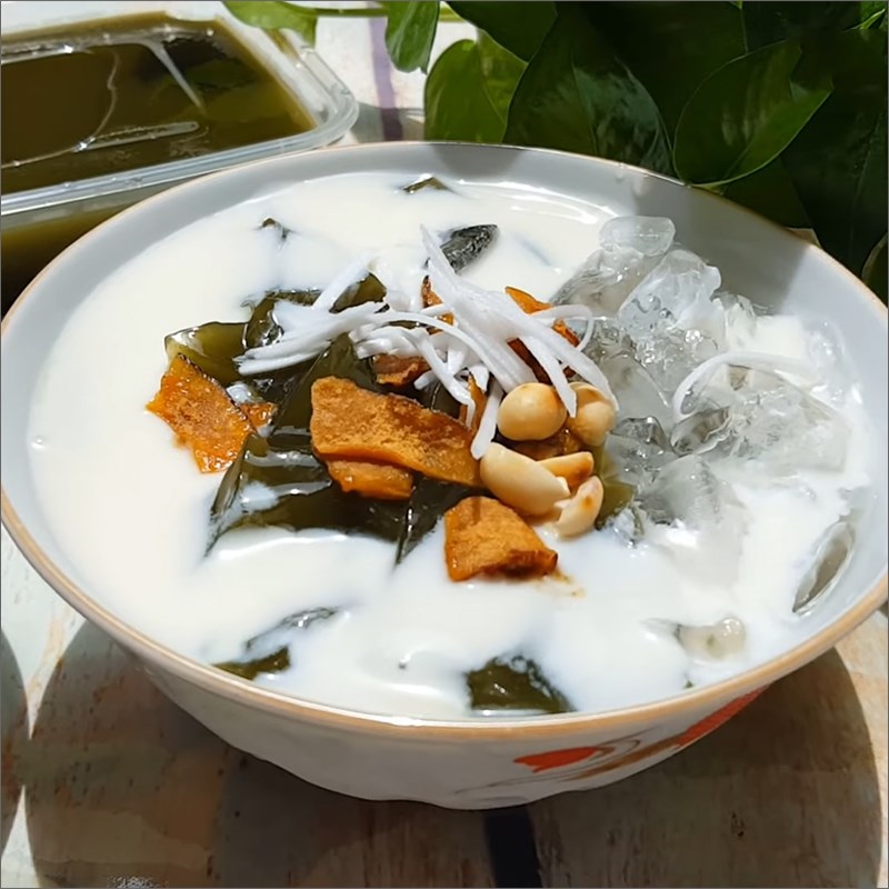 Step 6 Final Product of grass jelly made from grass leaves