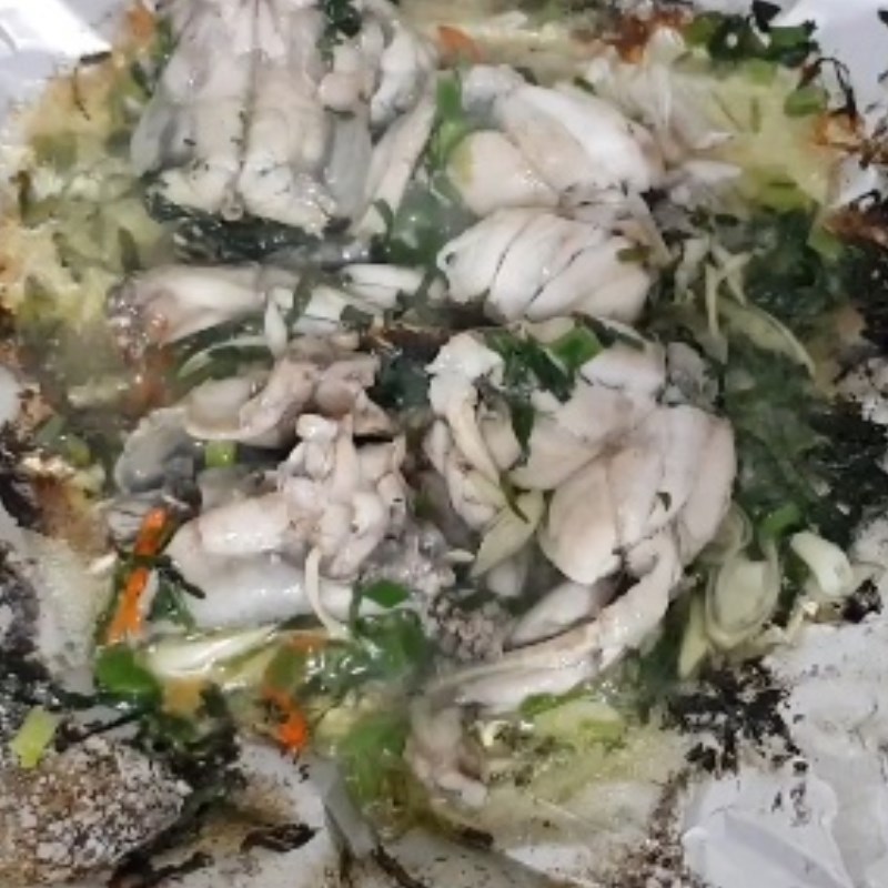 Step 4 Finished Product Frog mixed with grilled pepper leaves wrapped in aluminum foil