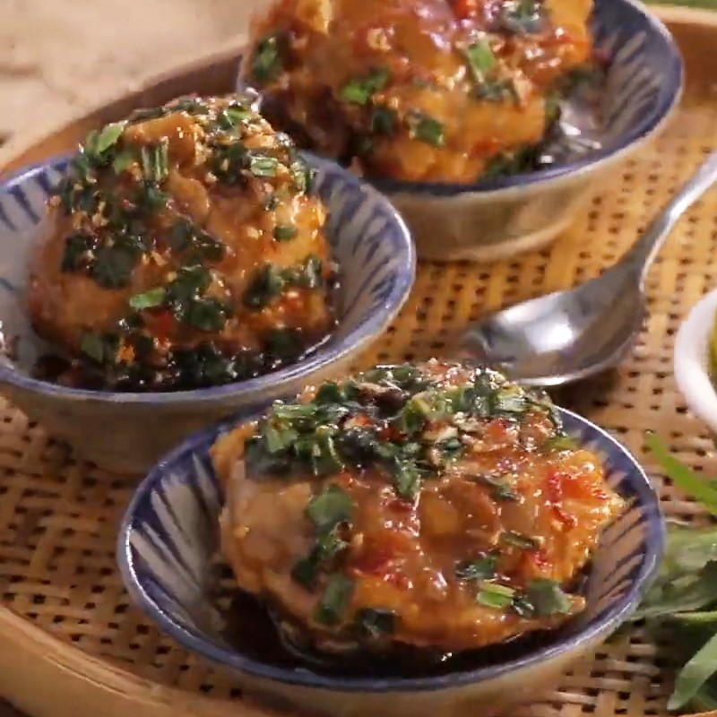 Step 5 Final product Fried balut with fish sauce