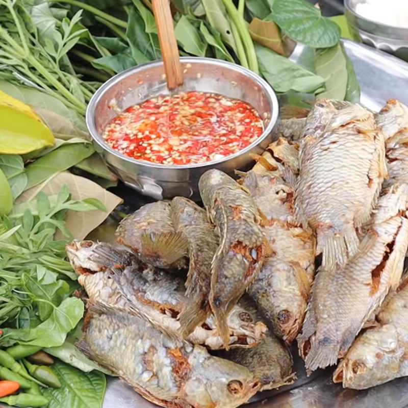 Step 4 Final product Fried snakehead fish served with ginger fish sauce
