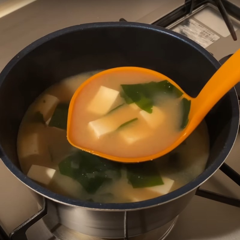 Step 3 Product Result Tofu Seaweed Miso Soup