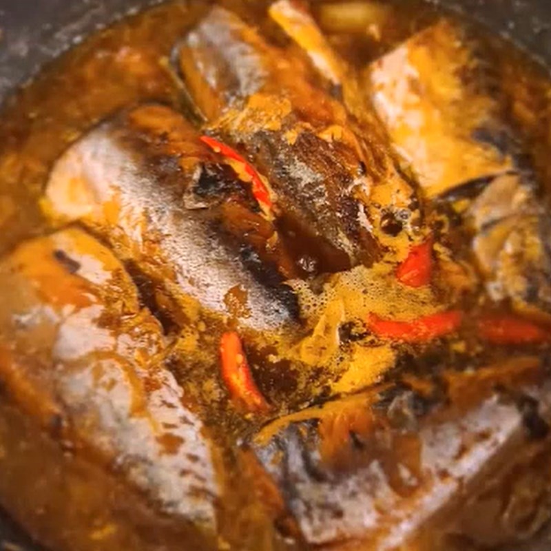 Step 4 Final product Mackerel braised in coconut water