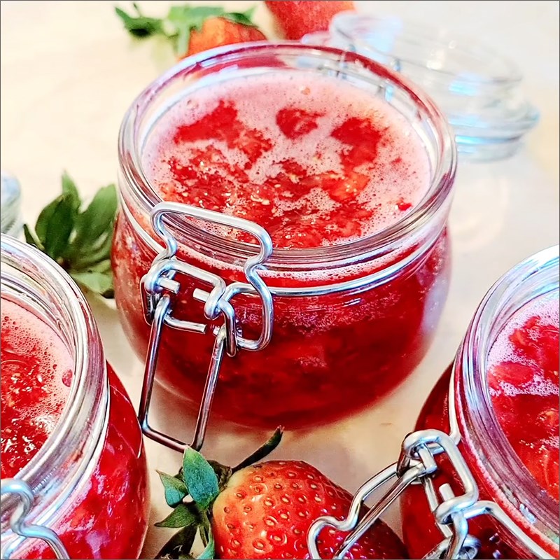 Step 3 Final product Strawberry syrup
