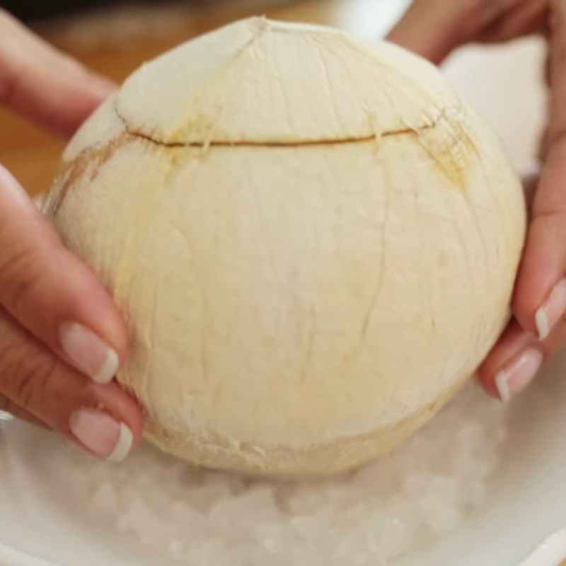 Step 3 Final Product Steamed Bird's Nest with Coconut Water