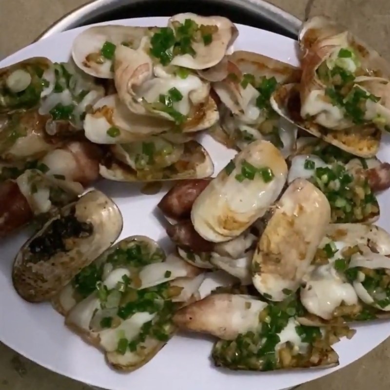 Step 6 Finished Product Grilled Razor Clams with Scallion Oil