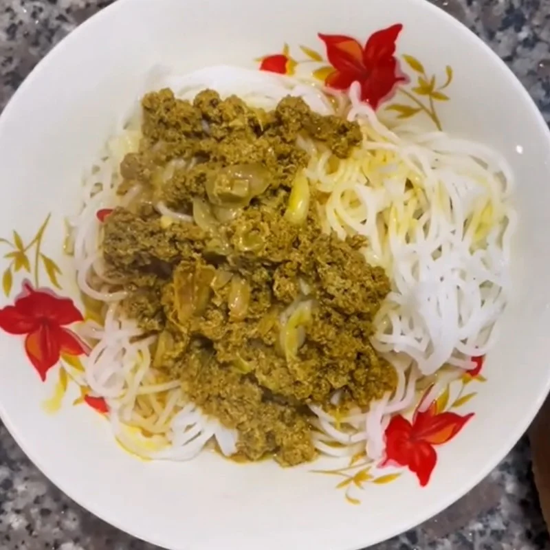 Step 4 Enjoy Shrimp Noodles
