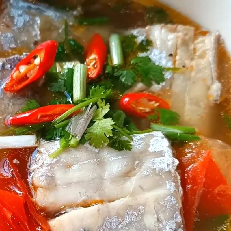 Step 4 Presentation of Sour Fish Soup with Fresh Humpback Fish