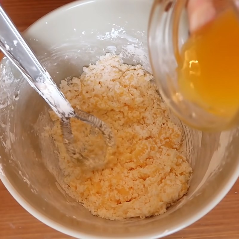 Step 1 Mix the cake batter Grilled Fresh Milk Tangerine Cake